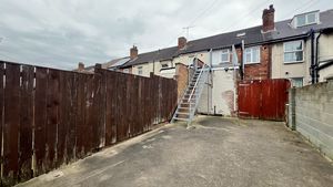 Photo 21- click for photo gallery